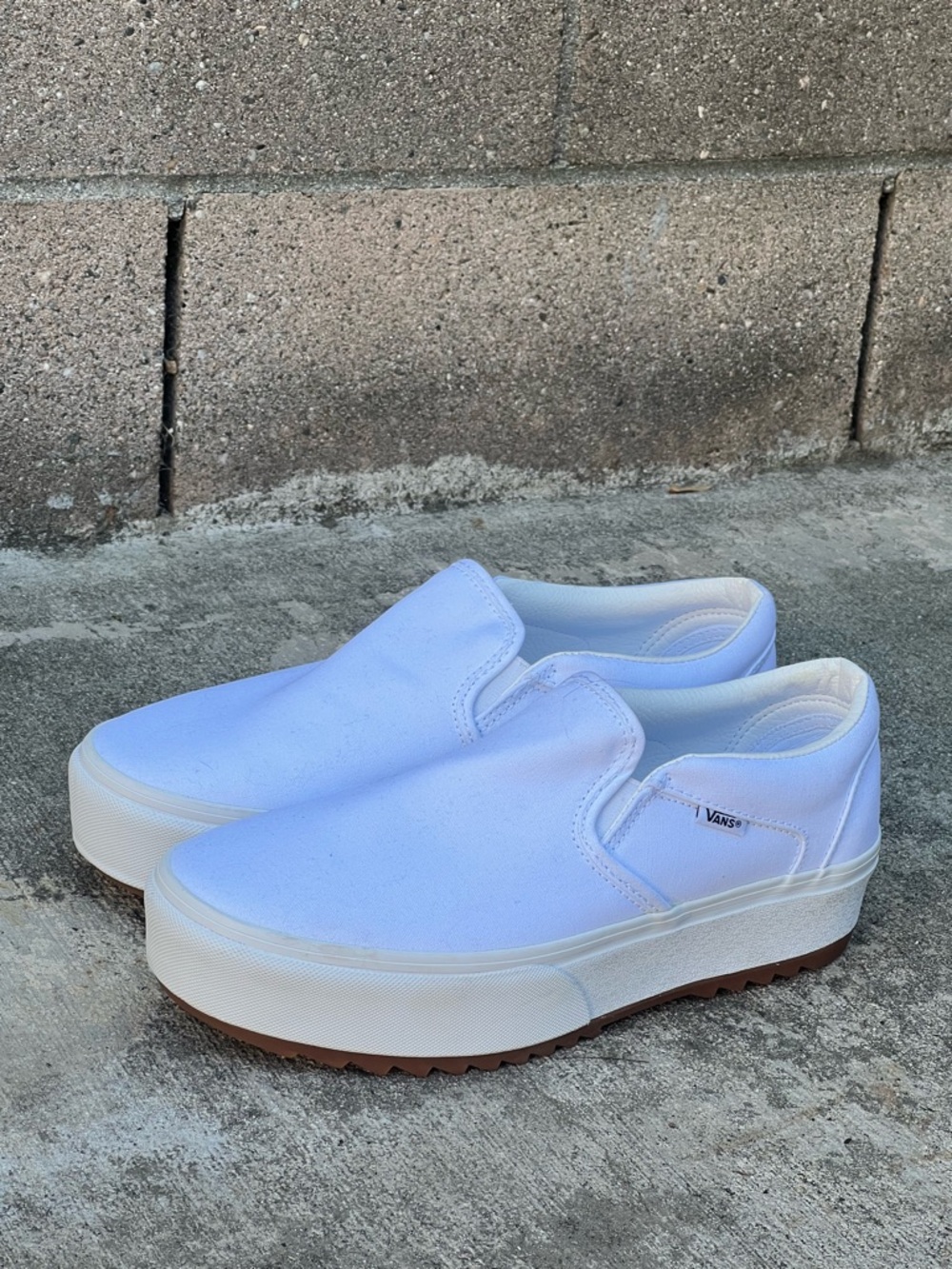 Vans White Slip-On Platform Sneakers Women’s Size 11